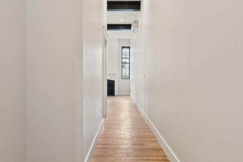 26 Thomas Street Portland ME 04102