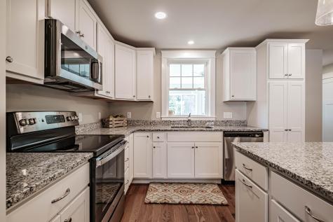 189 Falcon Crest Drive Gorham ME 04038