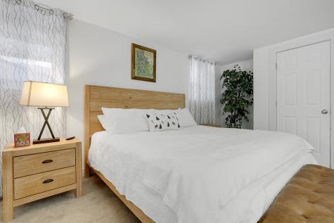 15 Mill Hill Bethel ME 04217