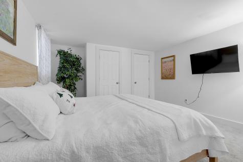 15 Mill Hill Bethel ME 04217