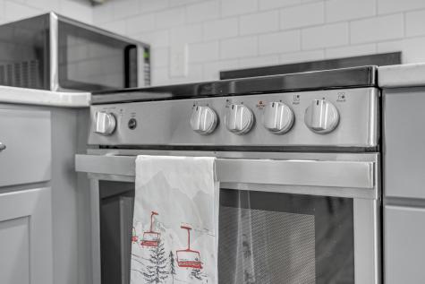 15 Mill Hill Bethel ME 04217