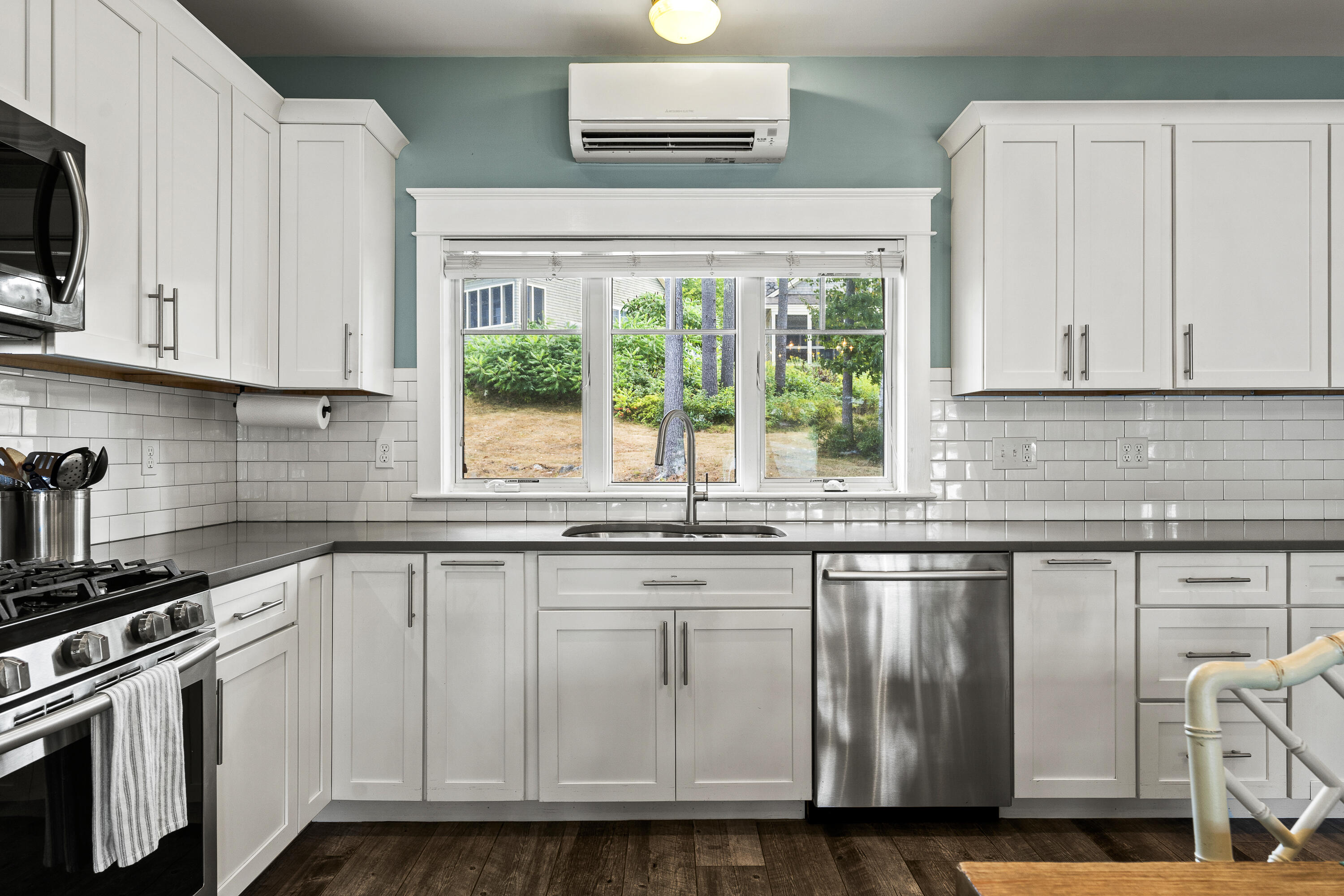 67 Village Way Edgecomb ME 04556