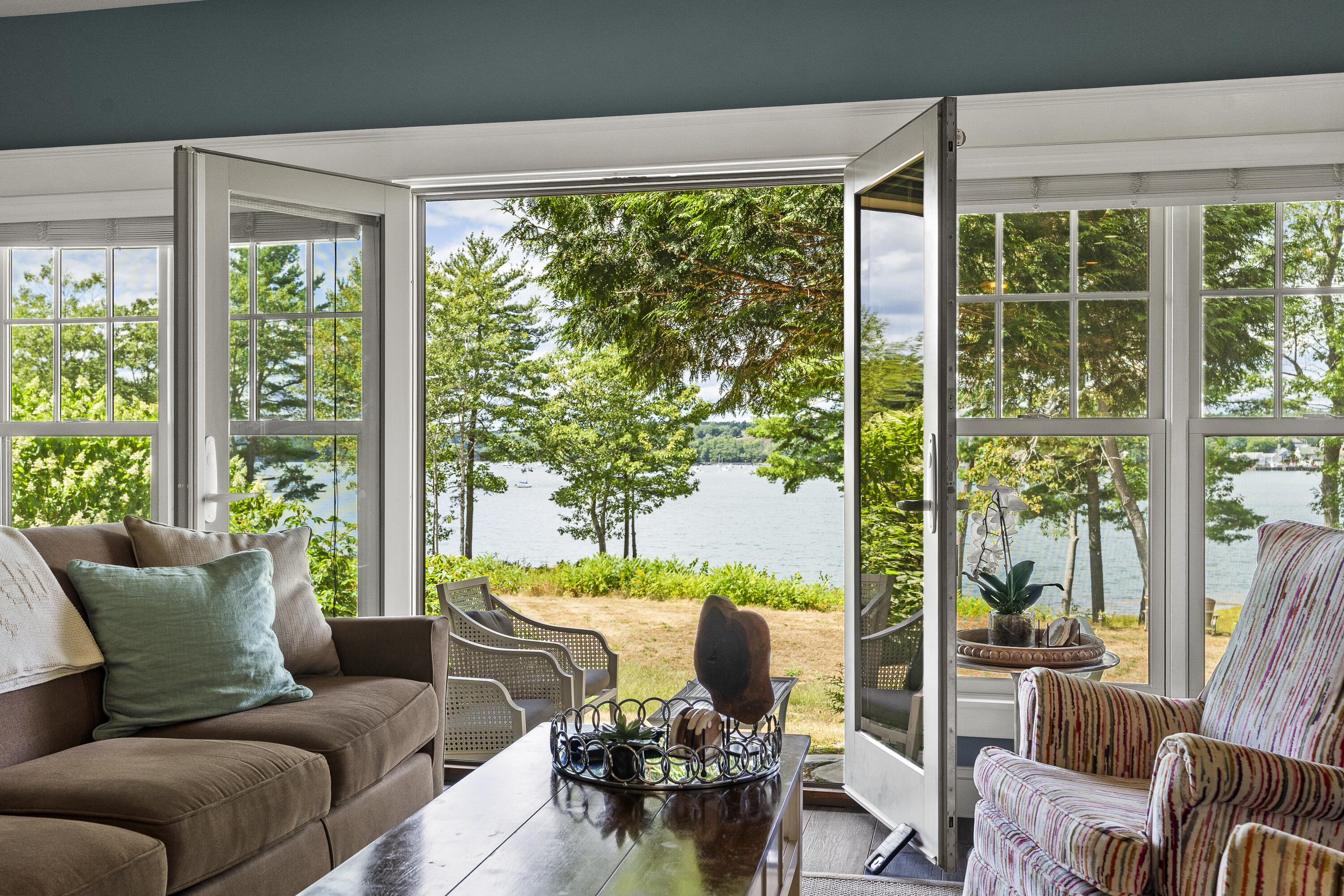 67 Village Way Edgecomb ME 04556