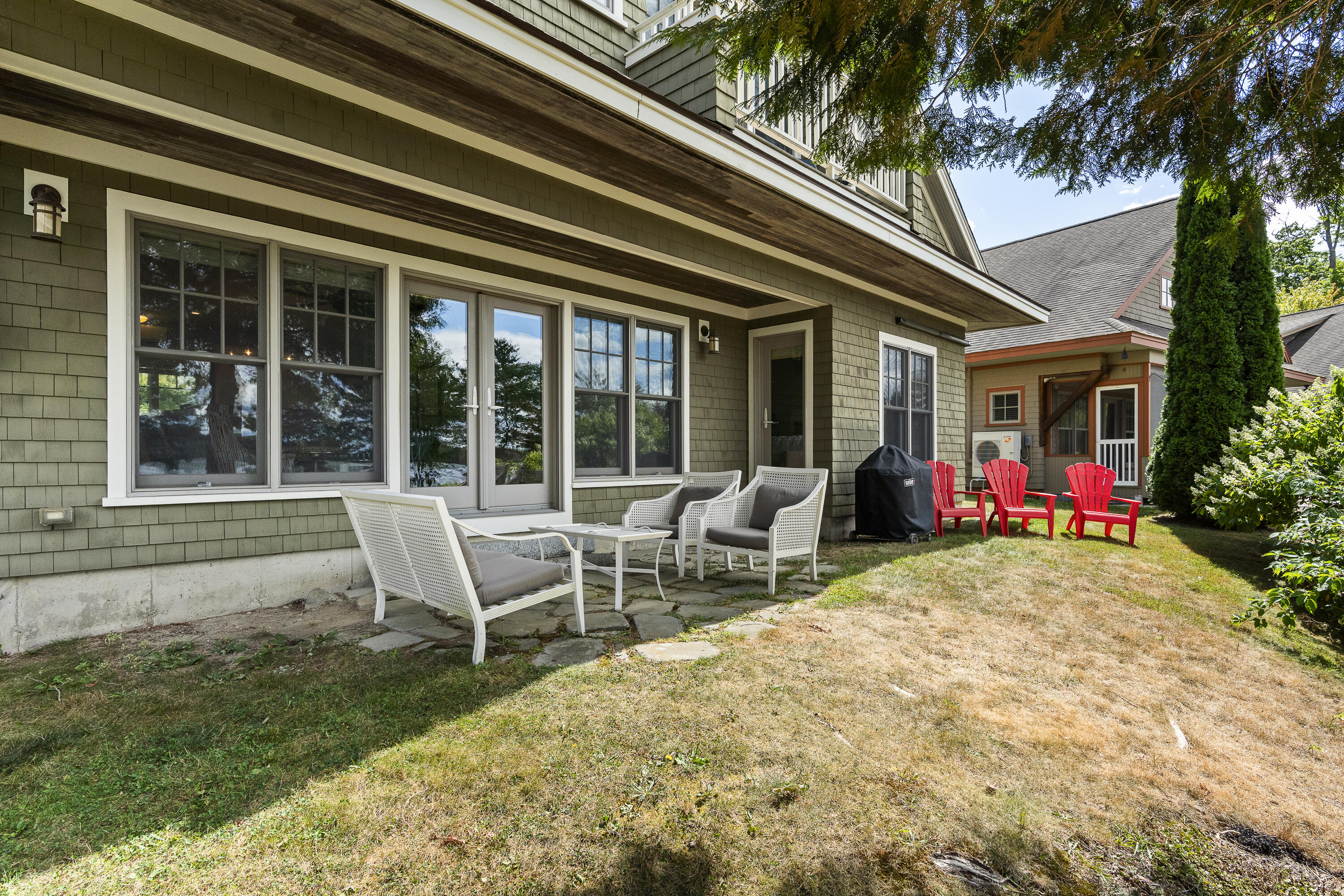 67 Village Way Edgecomb ME 04556