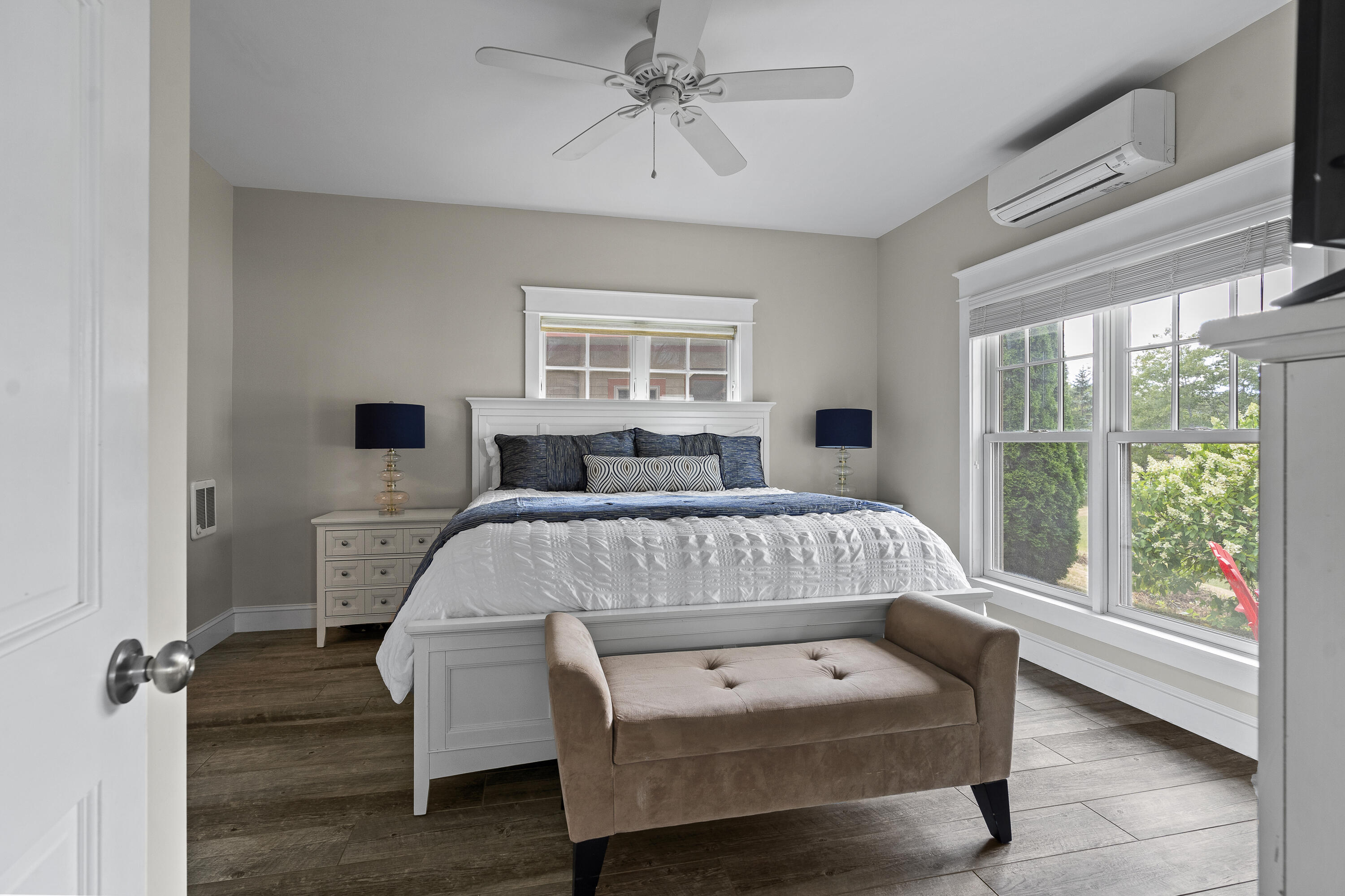 67 Village Way Edgecomb ME 04556