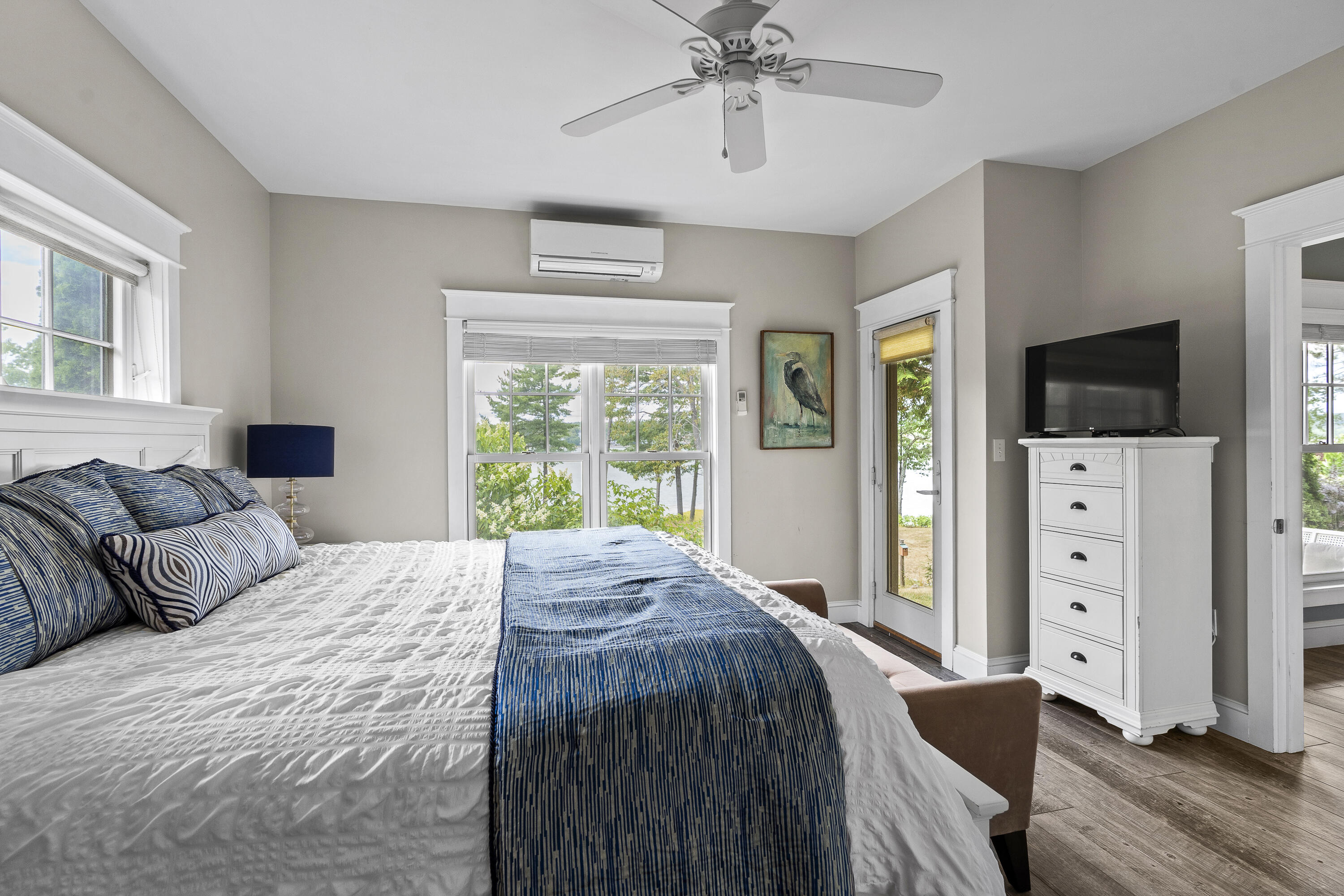 67 Village Way Edgecomb ME 04556