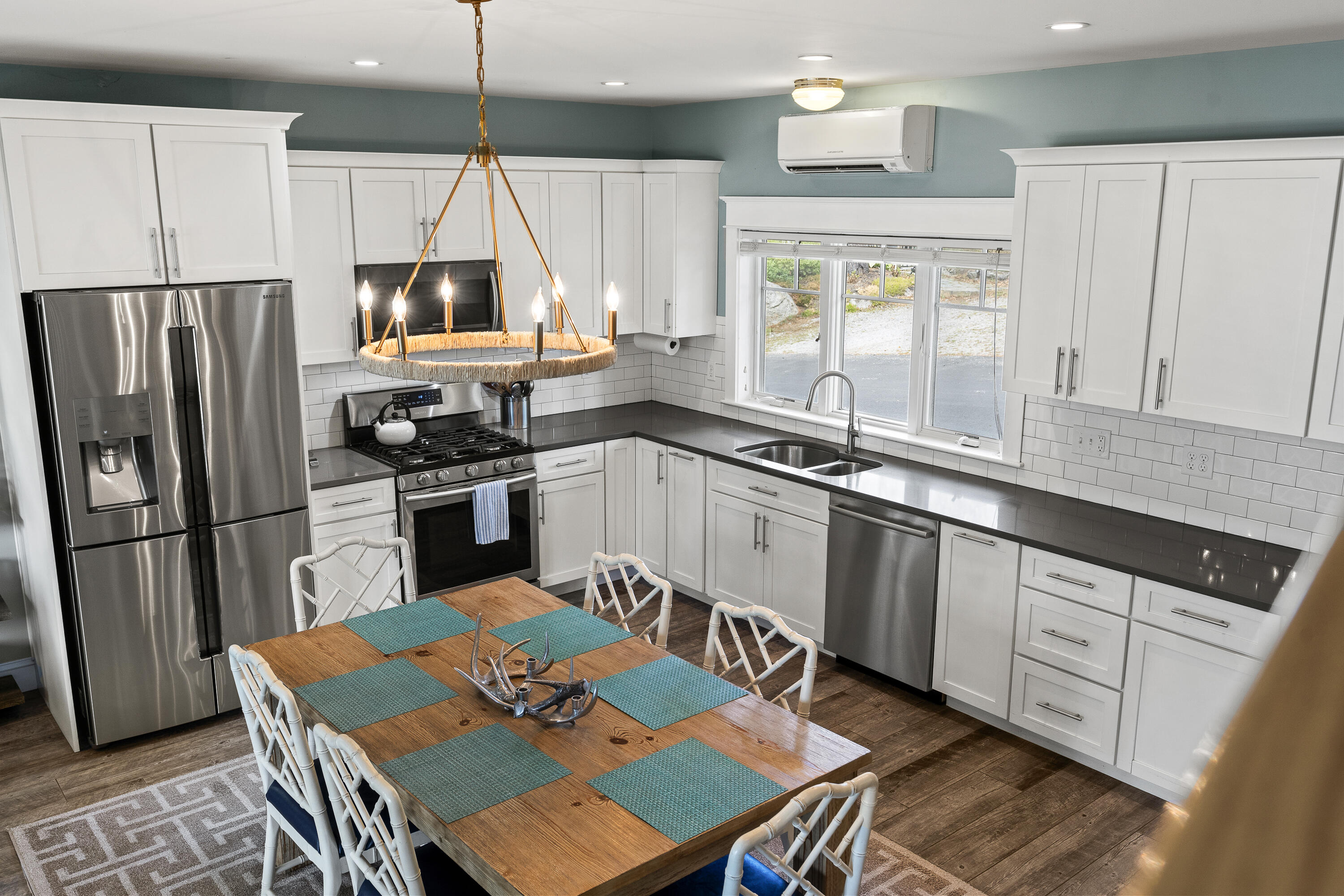 67 Village Way Edgecomb ME 04556