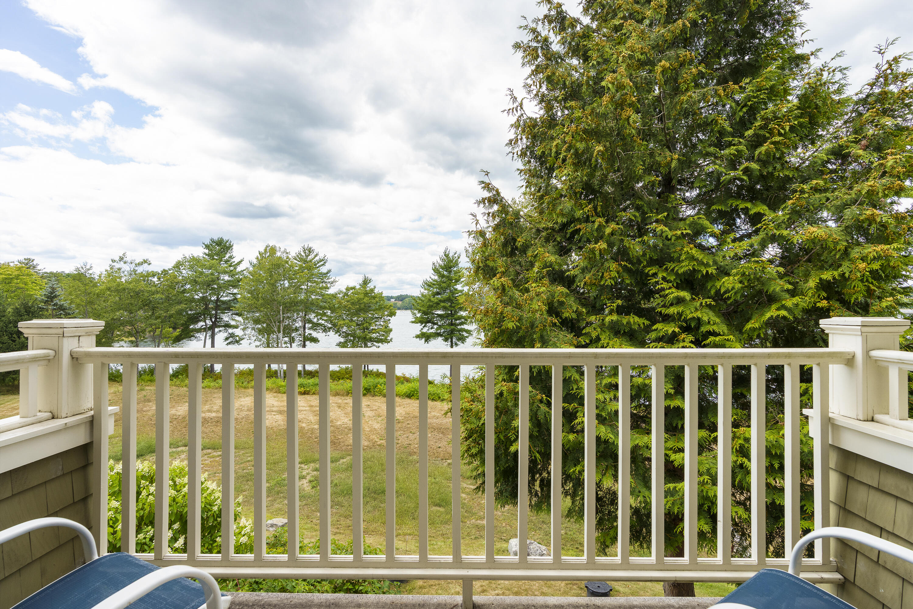 67 Village Way Edgecomb ME 04556