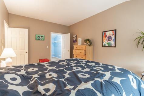 28 Sadler Drive Brunswick ME 04011