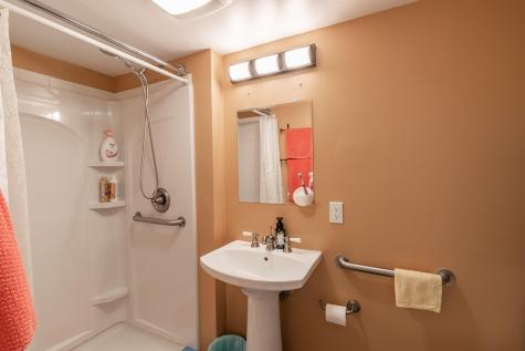 28 Sadler Drive Brunswick ME 04011