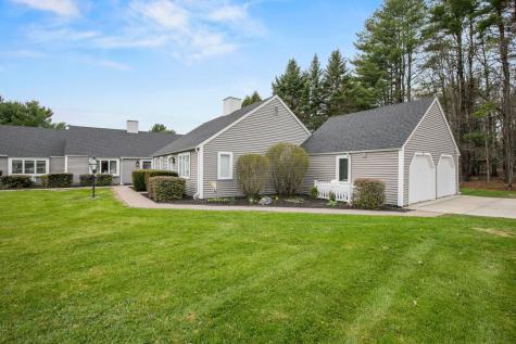 13 Colonial Way Auburn ME 04210