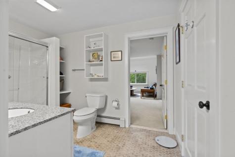 5 Hillside Place Boothbay ME 04537