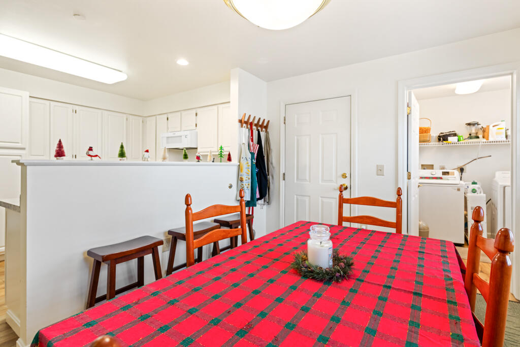 27 Guadalcanal Drive Brunswick ME 04011