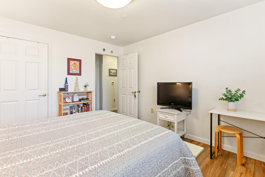 27 Guadalcanal Drive Brunswick ME 04011