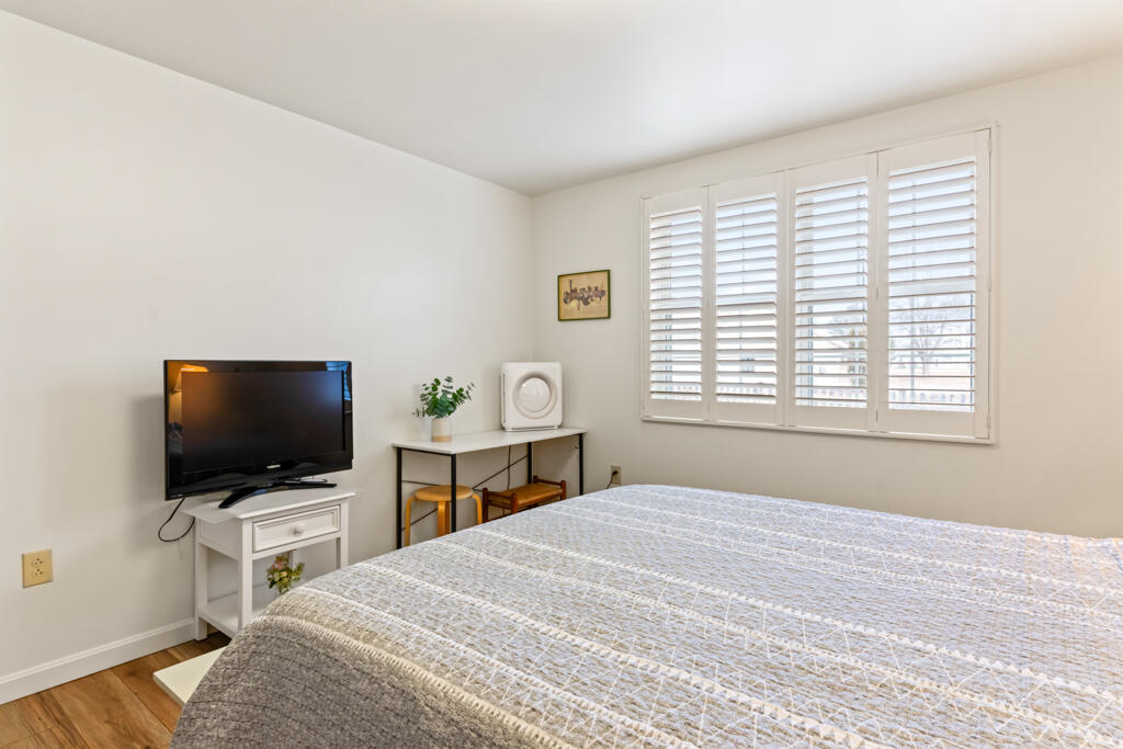 27 Guadalcanal Drive Brunswick ME 04011