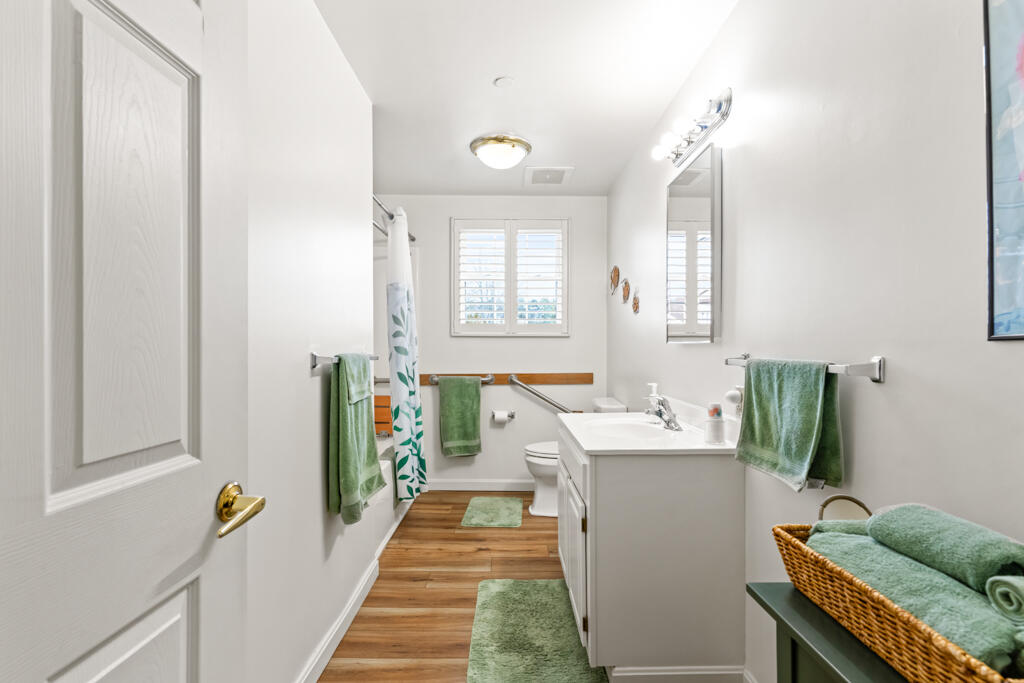 27 Guadalcanal Drive Brunswick ME 04011