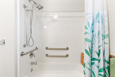 27 Guadalcanal Drive Brunswick ME 04011