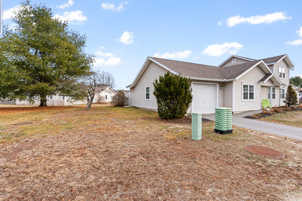 27 Guadalcanal Drive Brunswick ME 04011