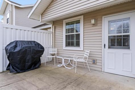 27 Guadalcanal Drive Brunswick ME 04011