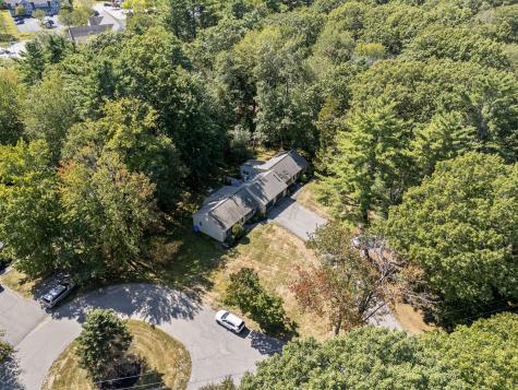 69 Gail Lane Yarmouth ME 04096