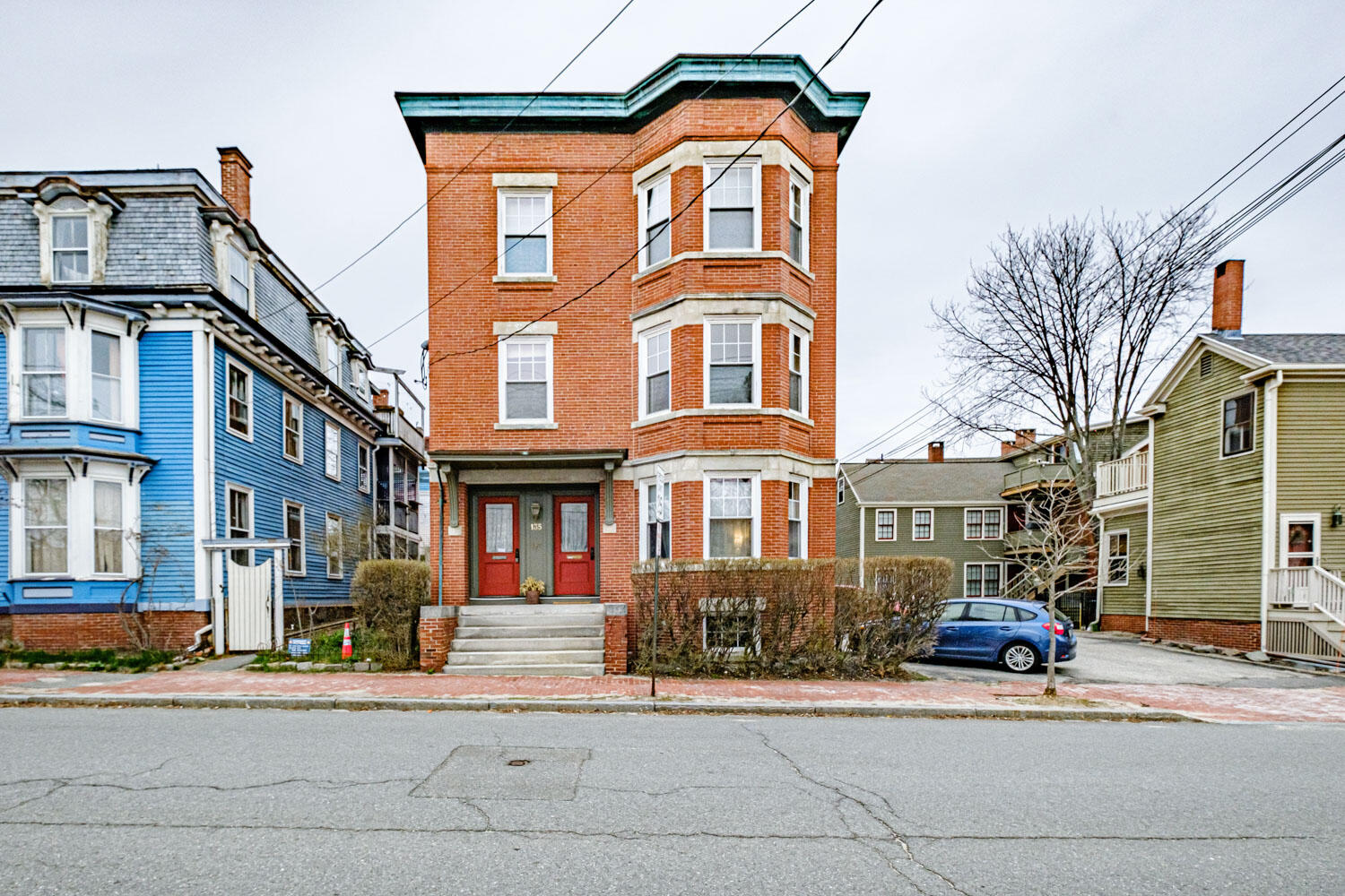 Portland ME, 135 Brackett Street, Unit 8