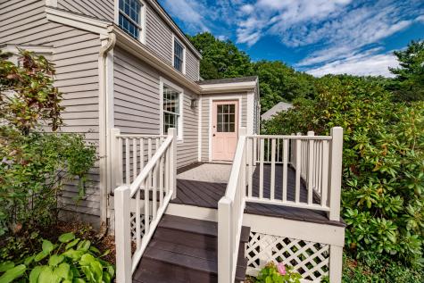 31 Oakwood Drive Hallowell ME 04347