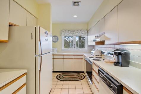 31 Ocean Avenue York ME 03909