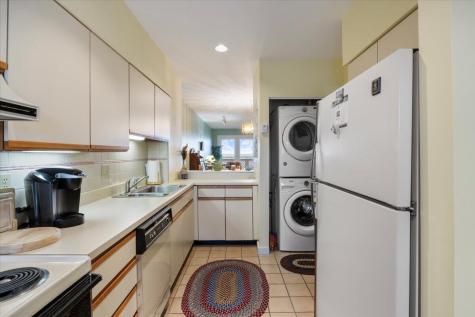 31 Ocean Avenue York ME 03909