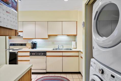 31 Ocean Avenue York ME 03909