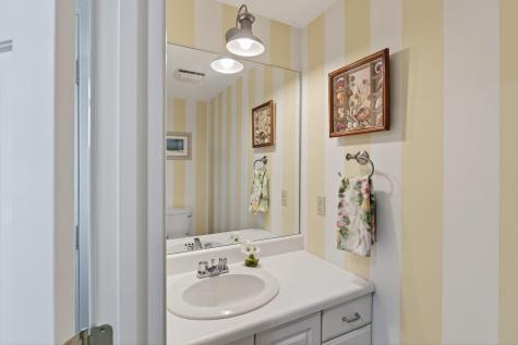 4 Ephraim Tyler Way Kennebunk ME 04043