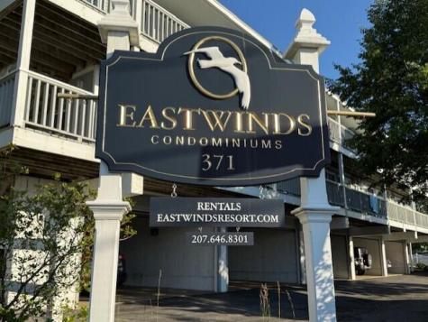 371 Mile Road Wells ME 04090