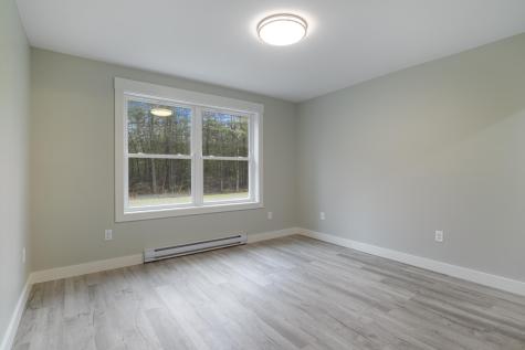 326 Ossipee Trail W Standish ME 04084
