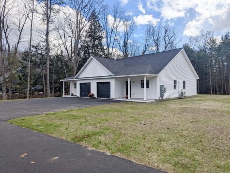 326 Ossipee Trail W Standish ME 04084