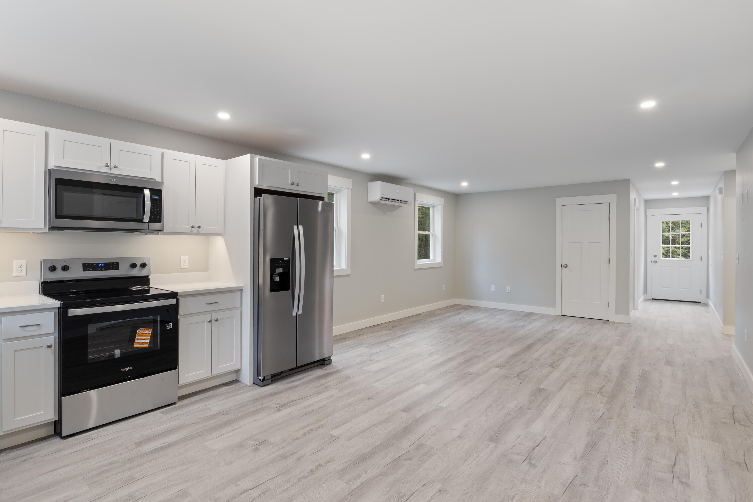 326 Ossipee Trail W Standish ME 04084