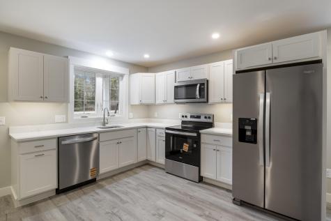 326 Ossipee Trail W Standish ME 04084
