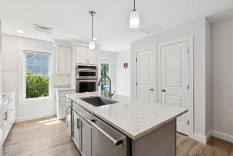 2 Chestnut Lane Kennebunk ME 04043