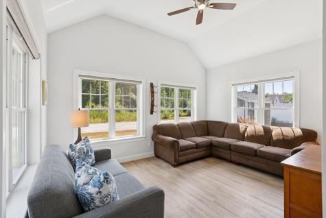 2 Chestnut Lane Kennebunk ME 04043