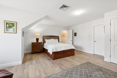 2 Chestnut Lane Kennebunk ME 04043