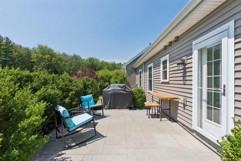 2 Chestnut Lane Kennebunk ME 04043