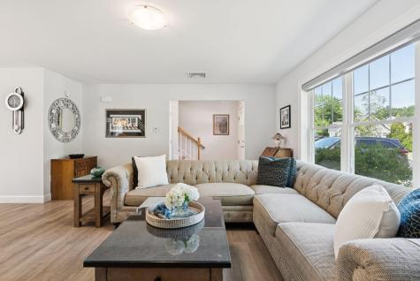 2 Chestnut Lane Kennebunk ME 04043