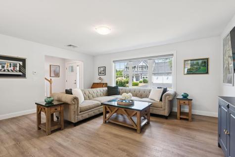 2 Chestnut Lane Kennebunk ME 04043