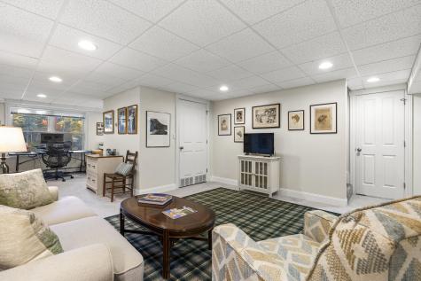 30 Village Court Boothbay Harbor ME 04538