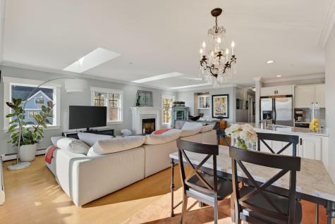 16 Guilford Court Portland ME 04101