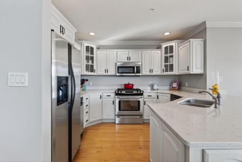 16 Guilford Court Portland ME 04101