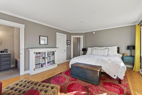 16 Guilford Court Portland ME 04101