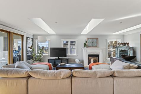 16 Guilford Court Portland ME 04101