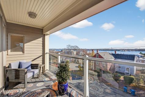 16 Guilford Court Portland ME 04101