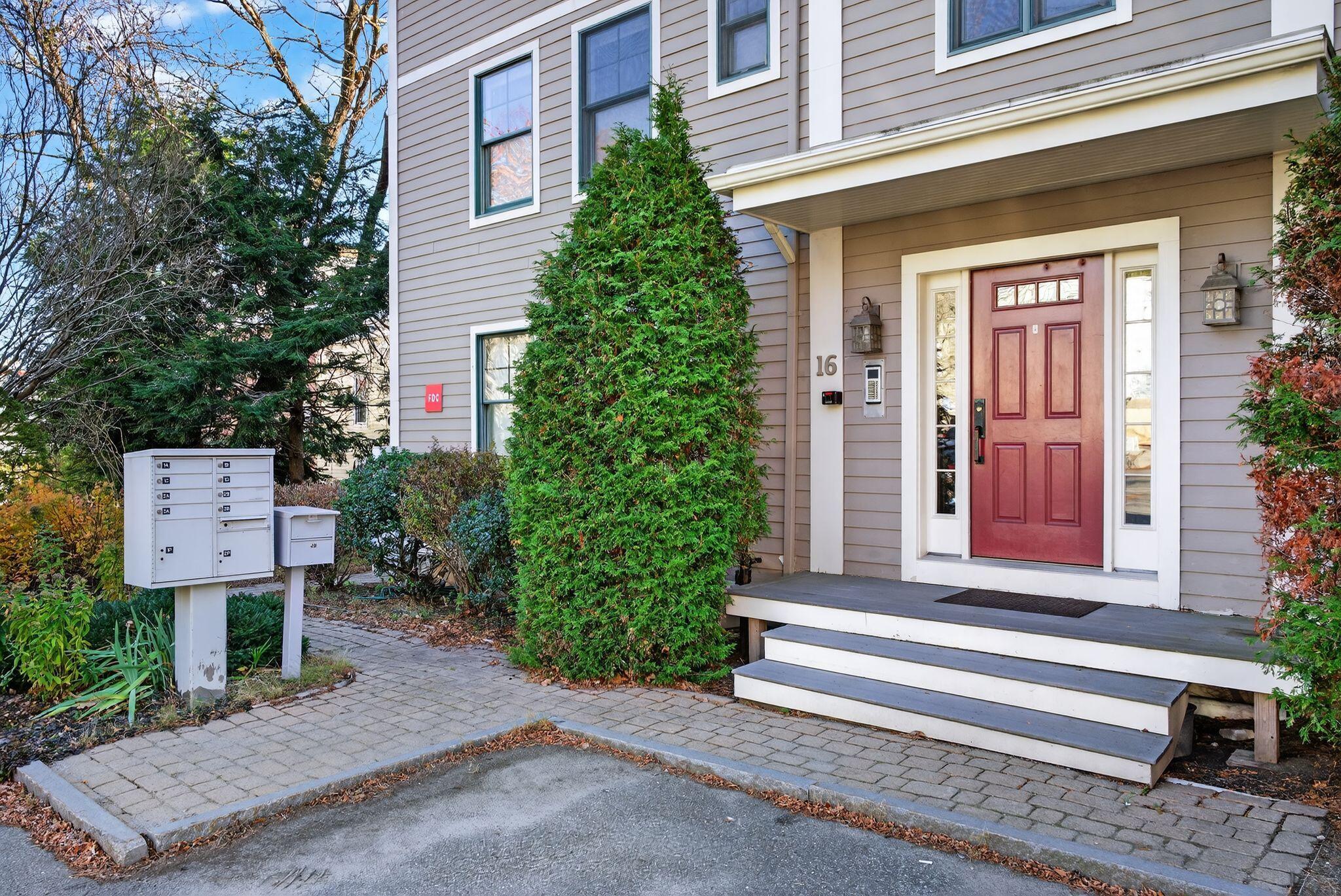 16 Guilford Court Portland ME 04101