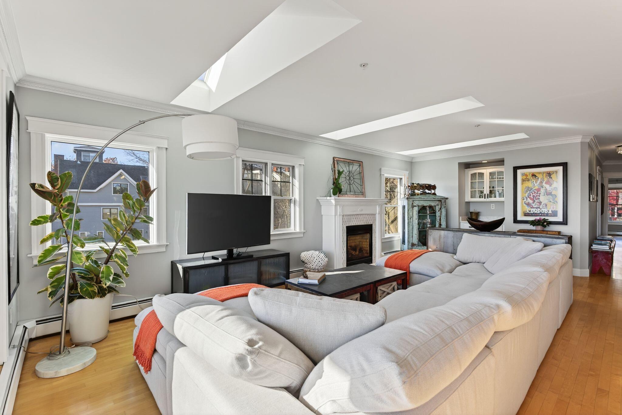 16 Guilford Court Portland ME 04101