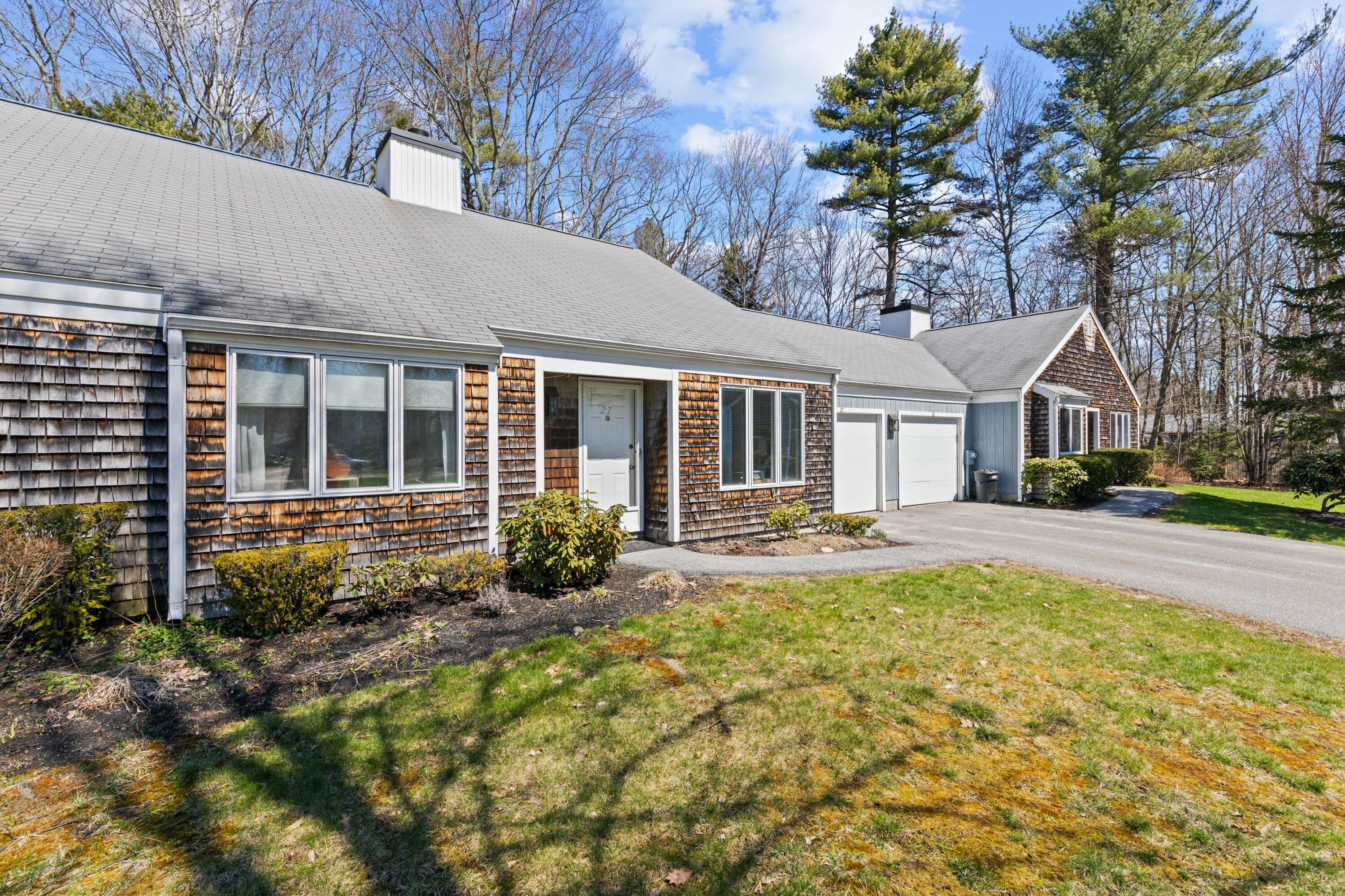 27 Stratton Road Scarborough ME 04074
